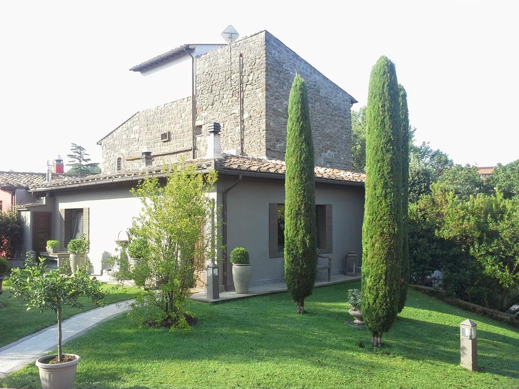 Residenza Teodorico Re B&B Viterbo Ngoại thất bức ảnh