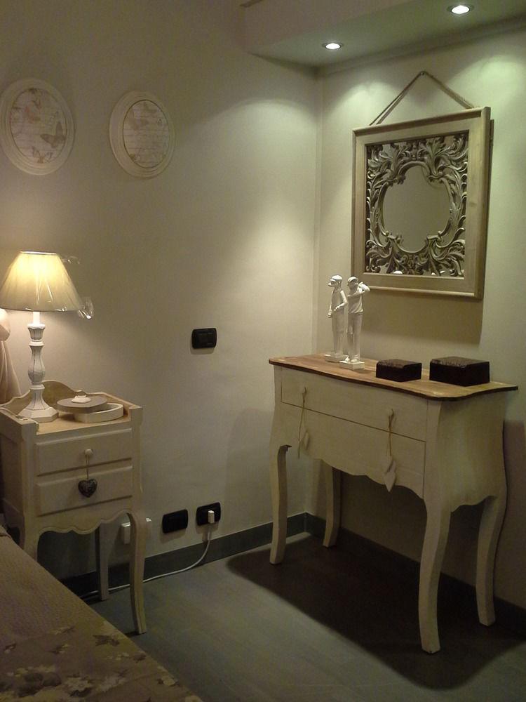 Residenza Teodorico Re B&B Viterbo Ngoại thất bức ảnh